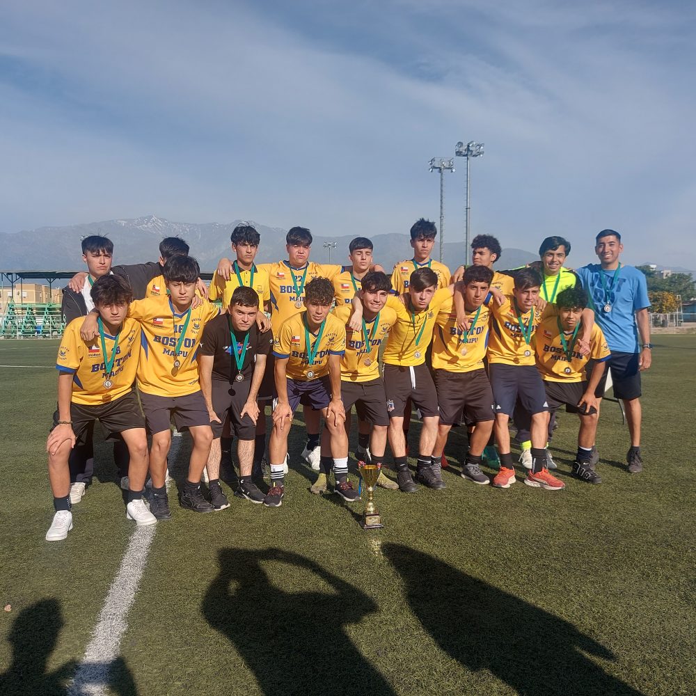 el taller de fútbol y su tercer lugar en la Copa Santos Verbitos de San Joaquín