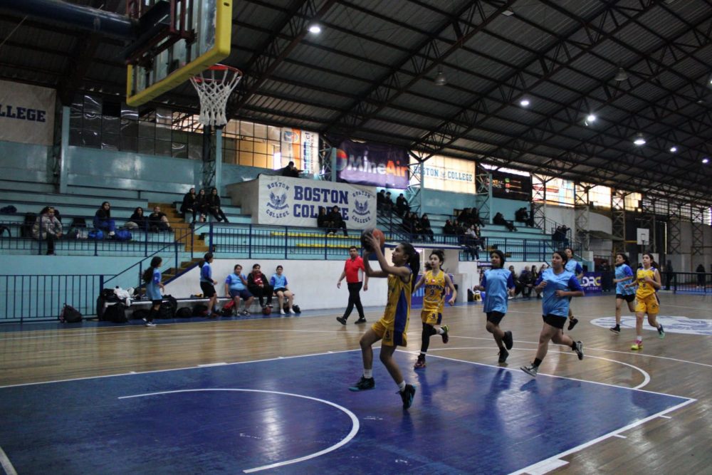 Campeonas Provinciales del Básquetbol Damas Sub 14 en los Juegos Deportivos Escolares