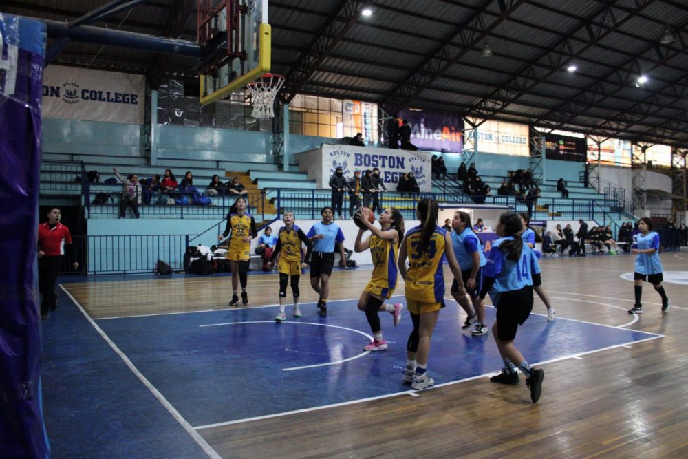 Campeonas Provinciales del Básquetbol Damas Sub 14 en los Juegos Deportivos Escolares