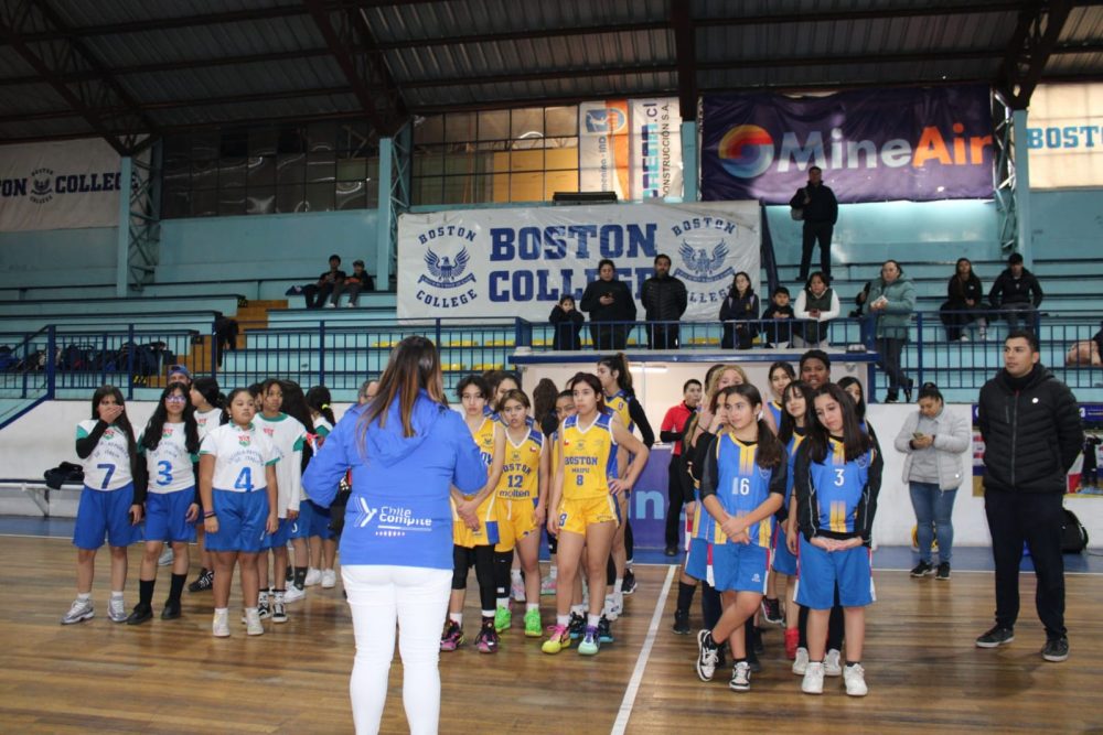 Campeonas Provinciales del Básquetbol Damas Sub 14 en los Juegos Deportivos Escolares