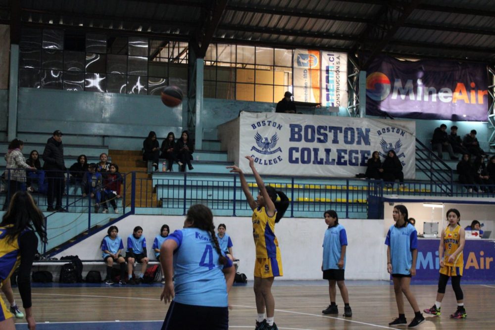 Campeonas Provinciales del Básquetbol Damas Sub 14 en los Juegos Deportivos Escolares