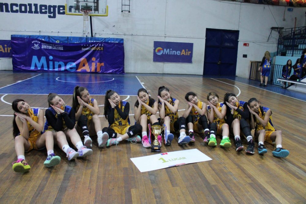 Campeonas Provinciales del Básquetbol Damas Sub 14 en los Juegos Deportivos Escolares