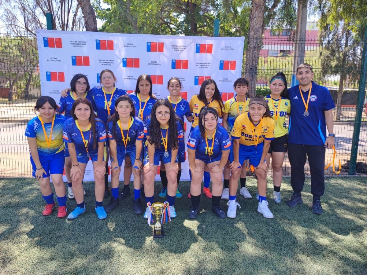 Boston College Maipú obtiene el segundo lugar en el Provincial de Fútbol Juvenil Femenino