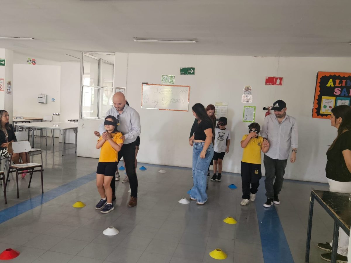 Conectando con el corazón cierra el plan de acompañamiento socioemocional 2025