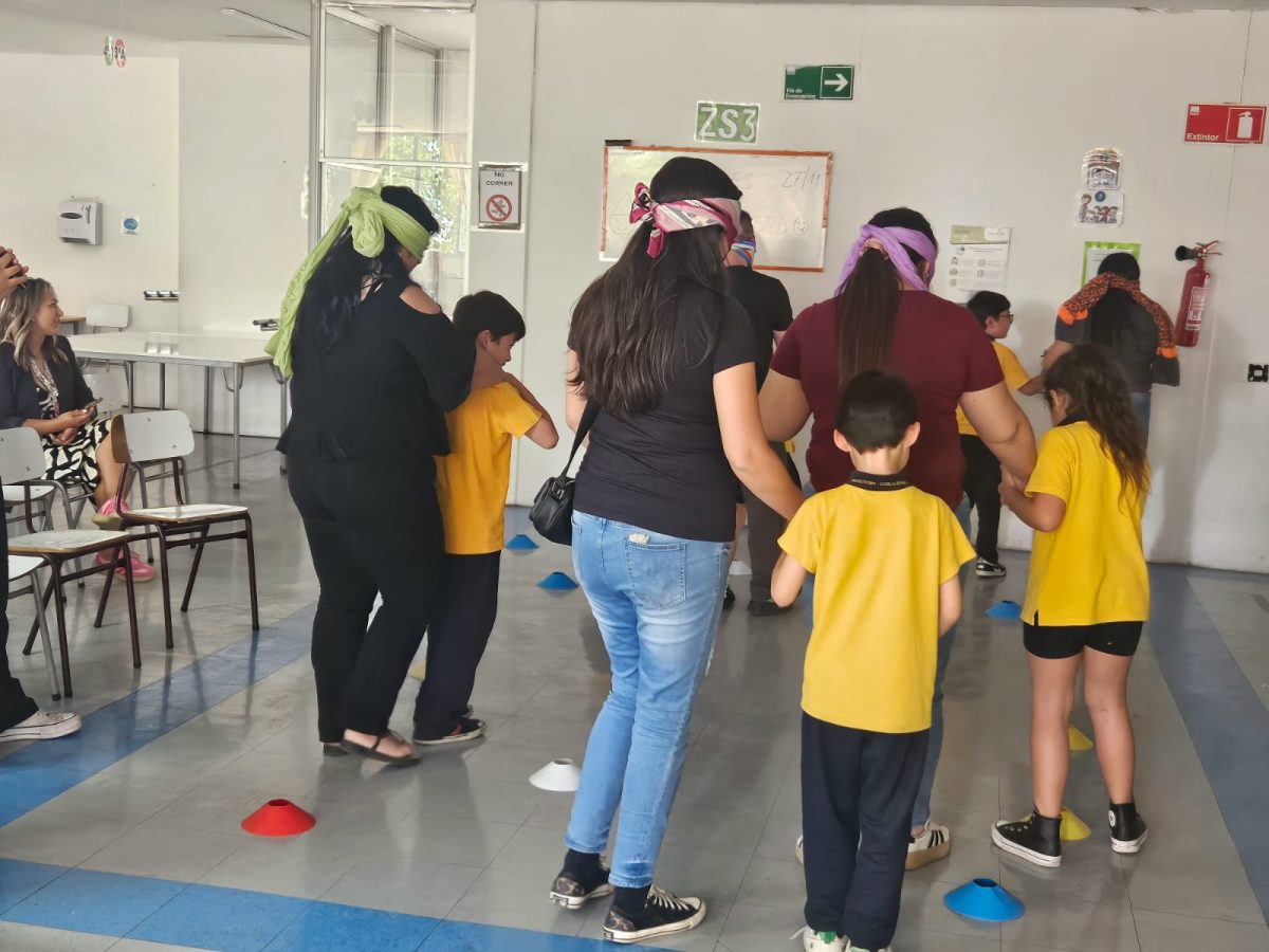 Conectando con el corazón cierra el plan de acompañamiento socioemocional 2025