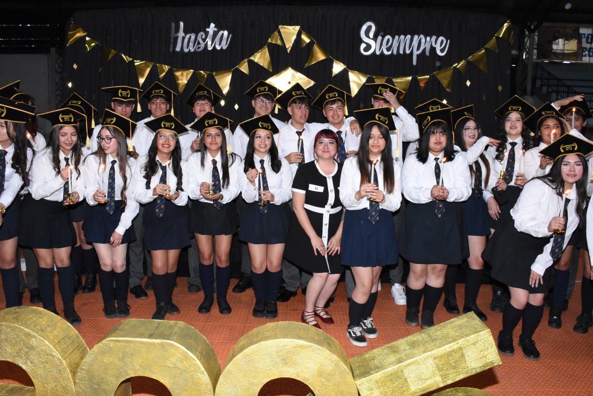 Celebramos las Licenciaturas de IV Medios 2025