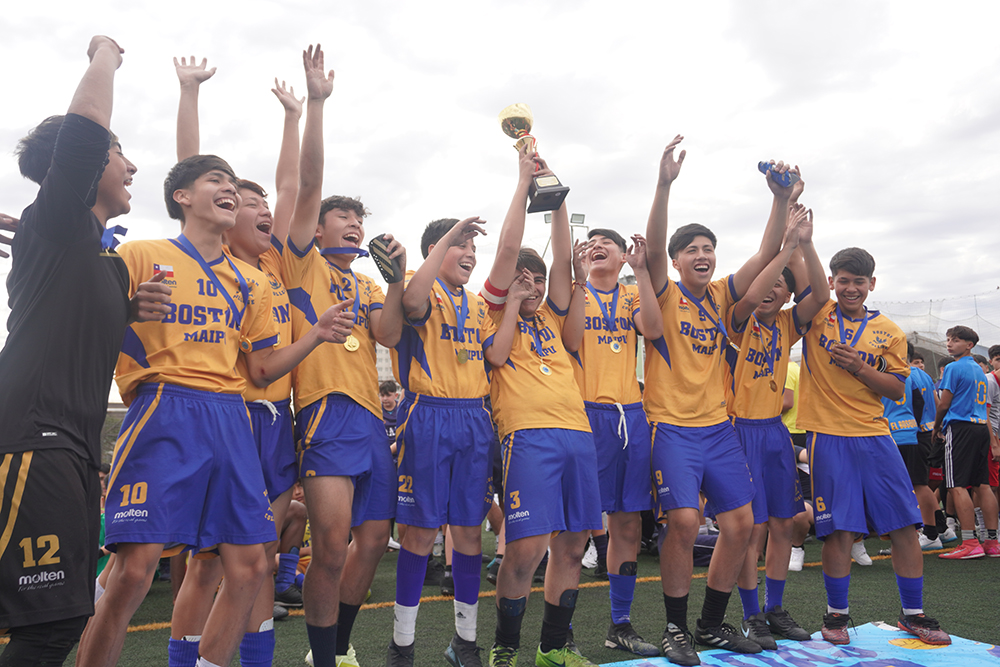 ¡Somos campeones del Futbolito Intermedia Varones en las Olimpiadas BostonEduca 2026!