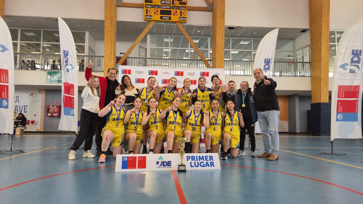 Nuestra selección de Básquetbol Juvenil Damas es campeona regional y representará a la RM en el Nacional Escolar